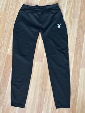 Black playboy legging
